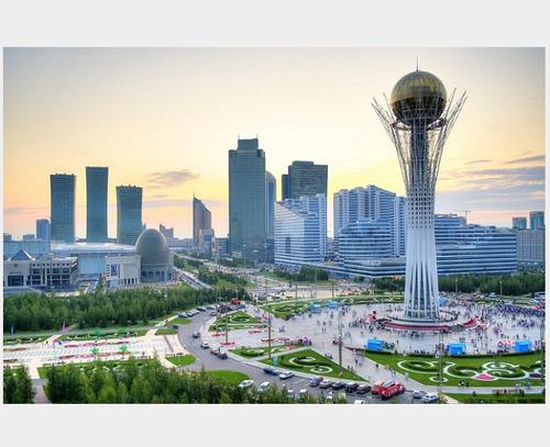 Astana, Bayterek by Askar9992 at Wikimedia Commons