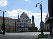 Plac Wolności (Freiheitsplatz) mit Kościuszko-Denkmal und Heilig-Geist-Kirche