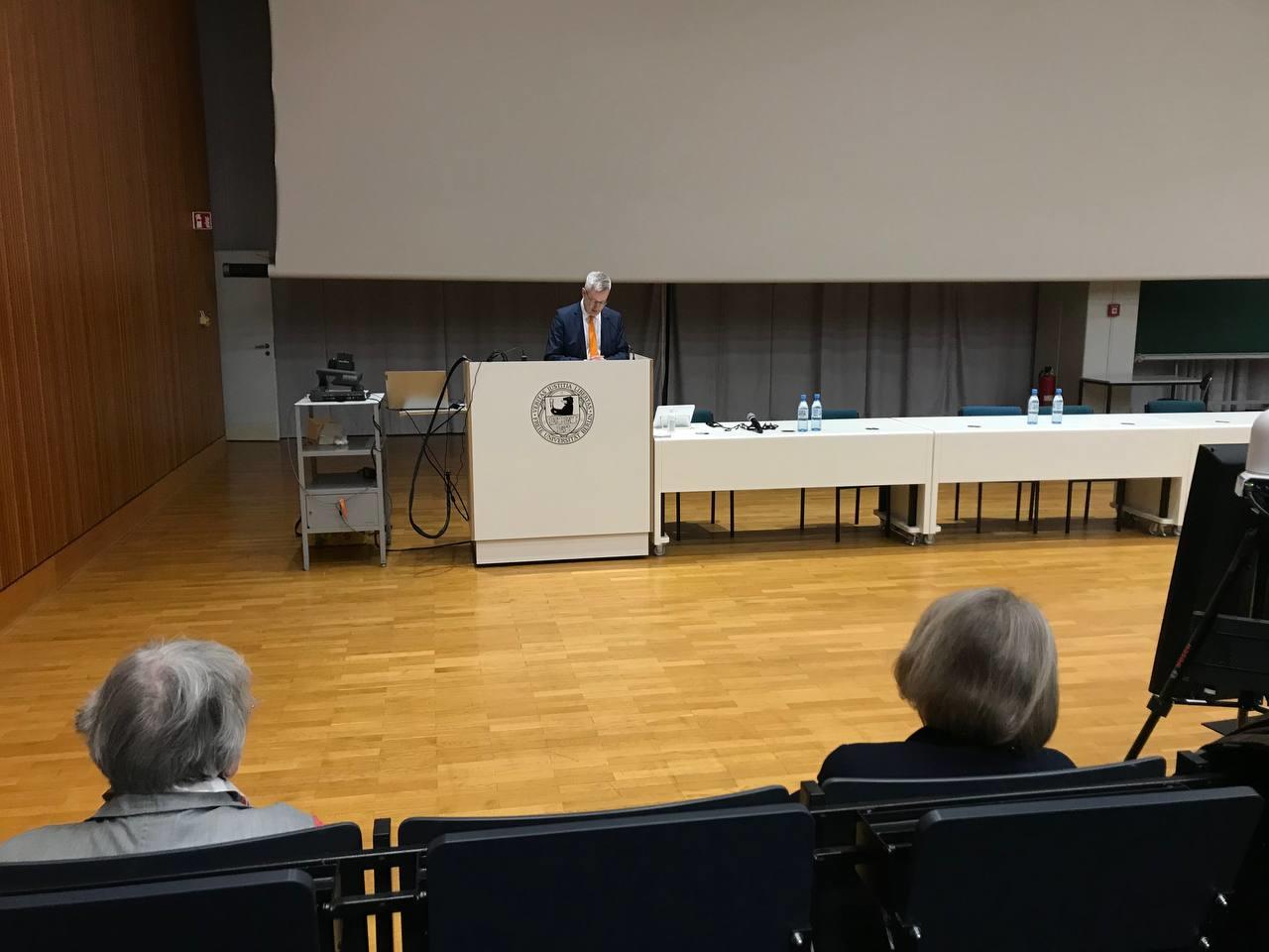 Prof. Dr. Günter M. Ziegler